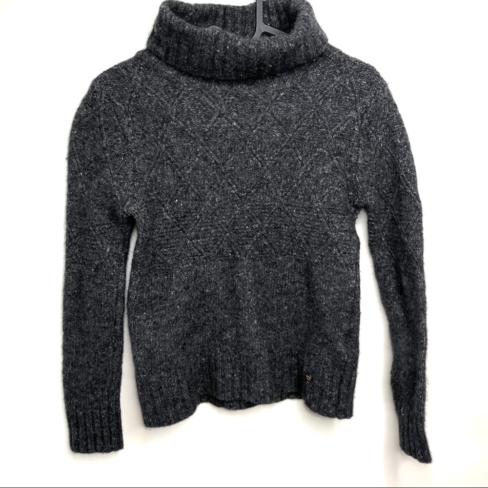 Levi’s Turtleneck Sweater Grey M